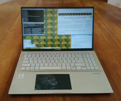 ASUS VivoBook S15 S532FA (front)